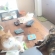 猫画像｜テーブル占領中